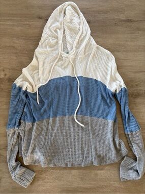 Colorblock Hooded Waffle Knit Pullover - White, Blue & Gray